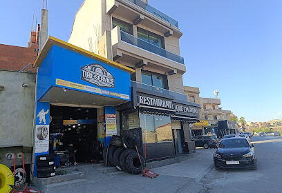 Service pneus [tire Service]