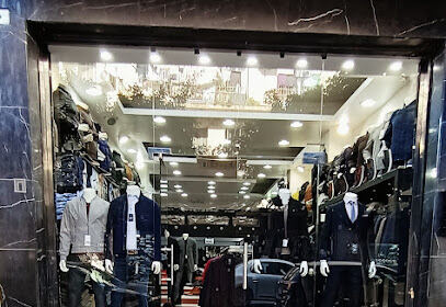 Suits Avenue