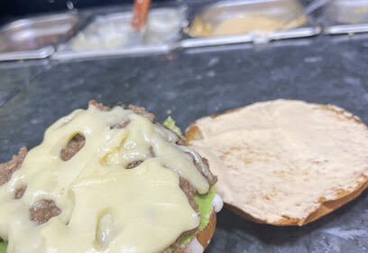 Y&R burger