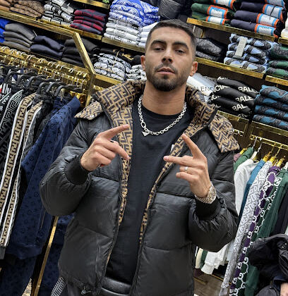 Amine akeb luxury
