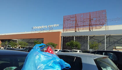 Centre commercial et de loisirs Uno Mostaganem