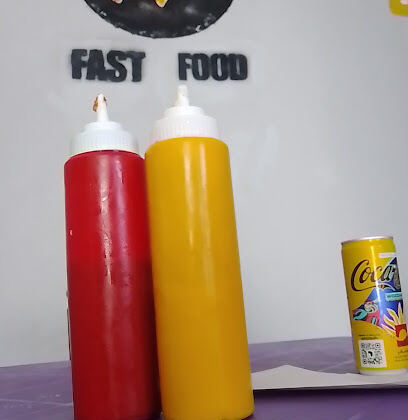 (fast food (DoDaNa