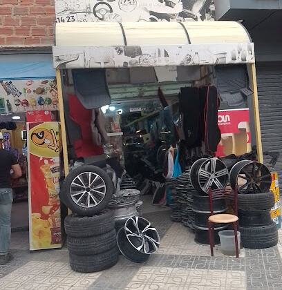 Khenchela centre ville Rue houha belaîd