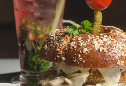 LIWAN – Restaurant & Snack