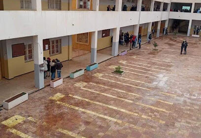 Lycée Hai Ahmed Zabana