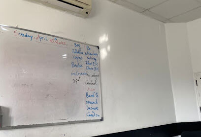 Metro Languages Oran