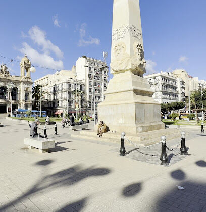 PLACE FOCH