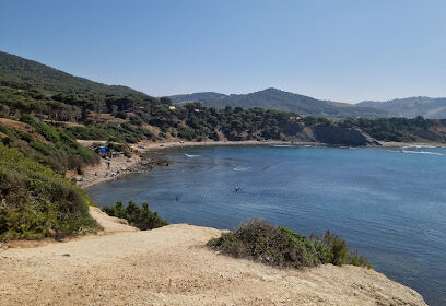 Plage rocher blanc