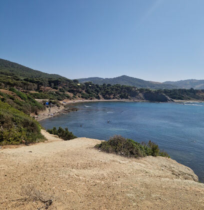Plage rocher blanc