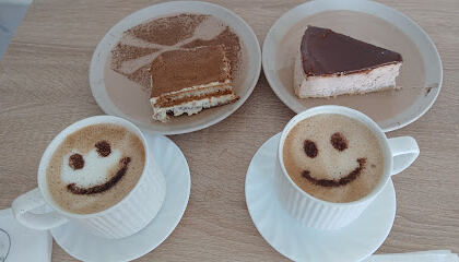 Summer Rose Café